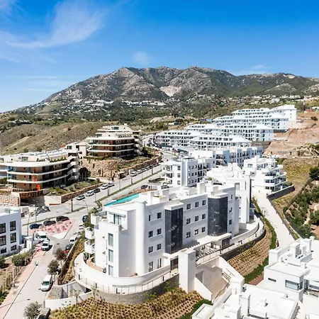 Vivi Homes - Casa Espanola Апартаменти *