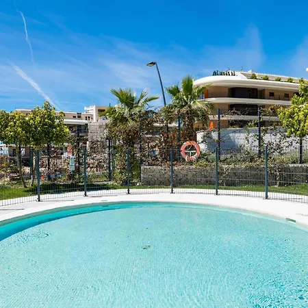 Vivi Homes - Casa Espanola *