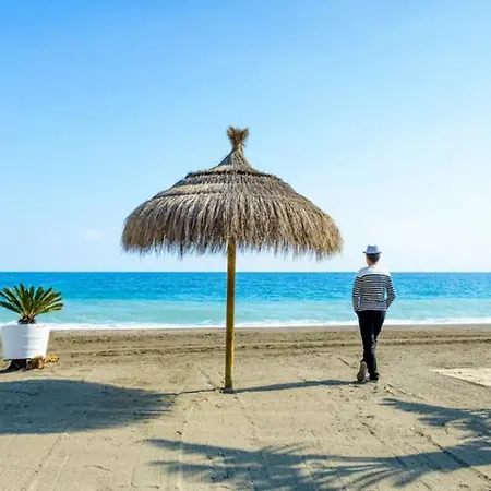 Vivi Homes - Casa Espanola