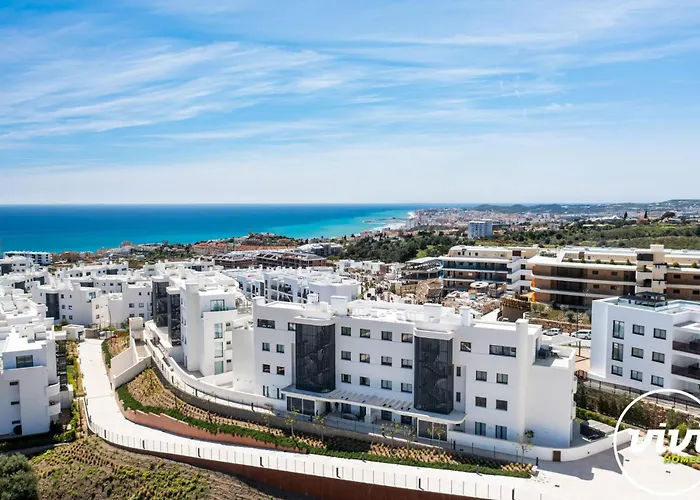 Vivi Homes - Casa Espanola アパート フエンヒロラ