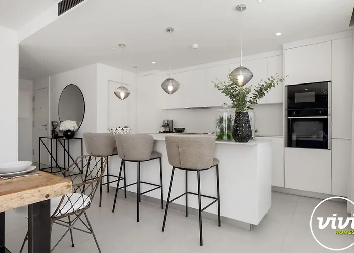 Vivi Homes - Casa Espanola アパート *