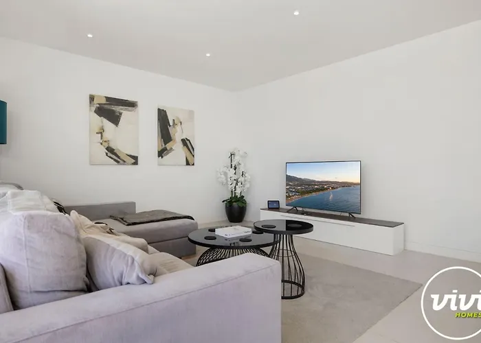 Vivi Homes - Casa Espanola アパート *