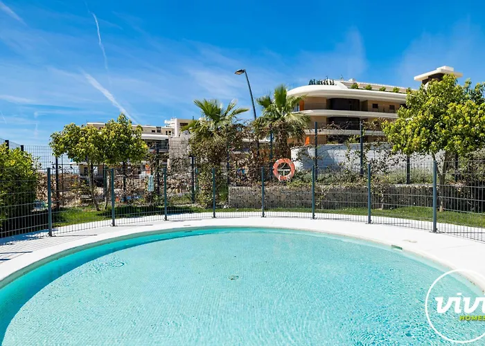 Vivi Homes - Casa Espanola *