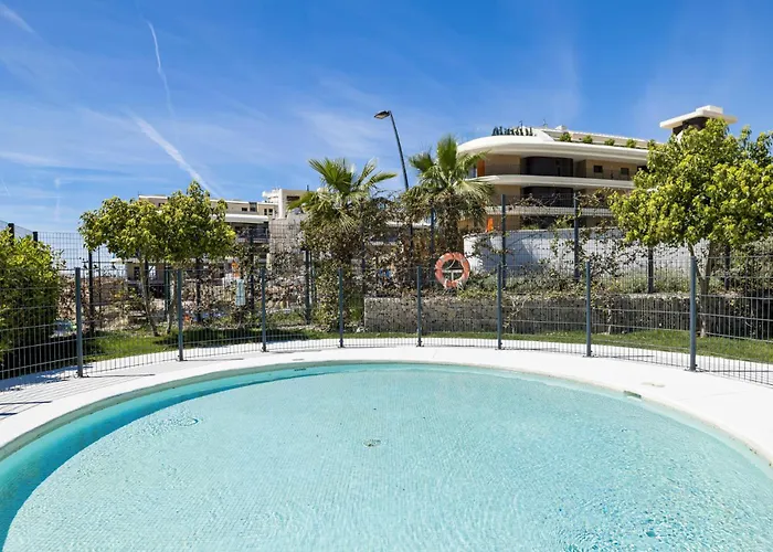 Vivi Homes - Casa Espanola フエンヒロラ